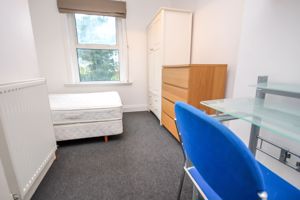 Photo 21- click for photo gallery